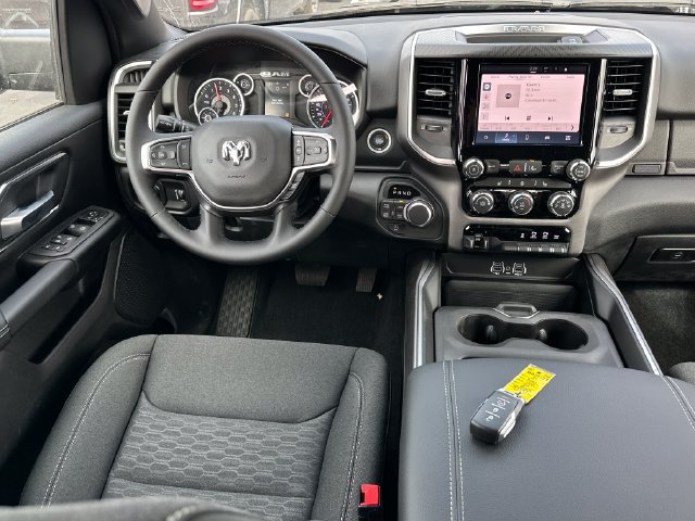 New 2027 RAM 1500 4x4 Crew Cab image 17