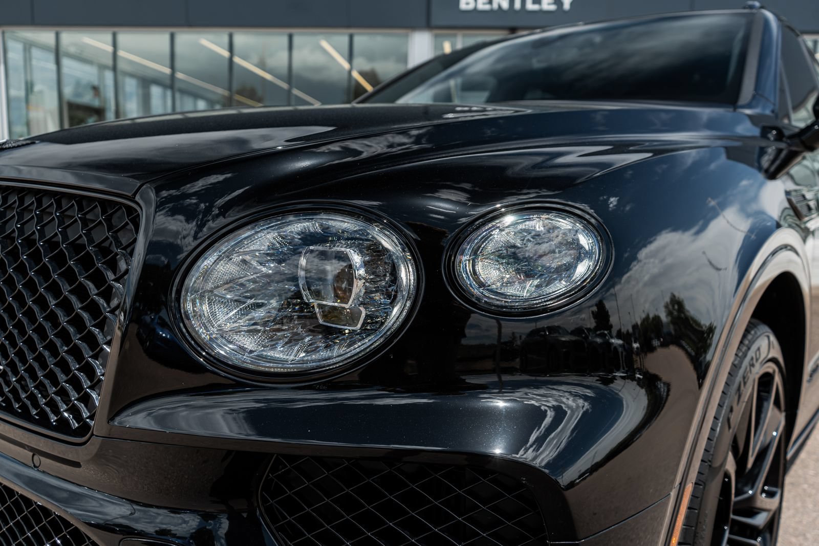 Certified 2026 Bentley Bentayga Speed AWD/4WD image 20