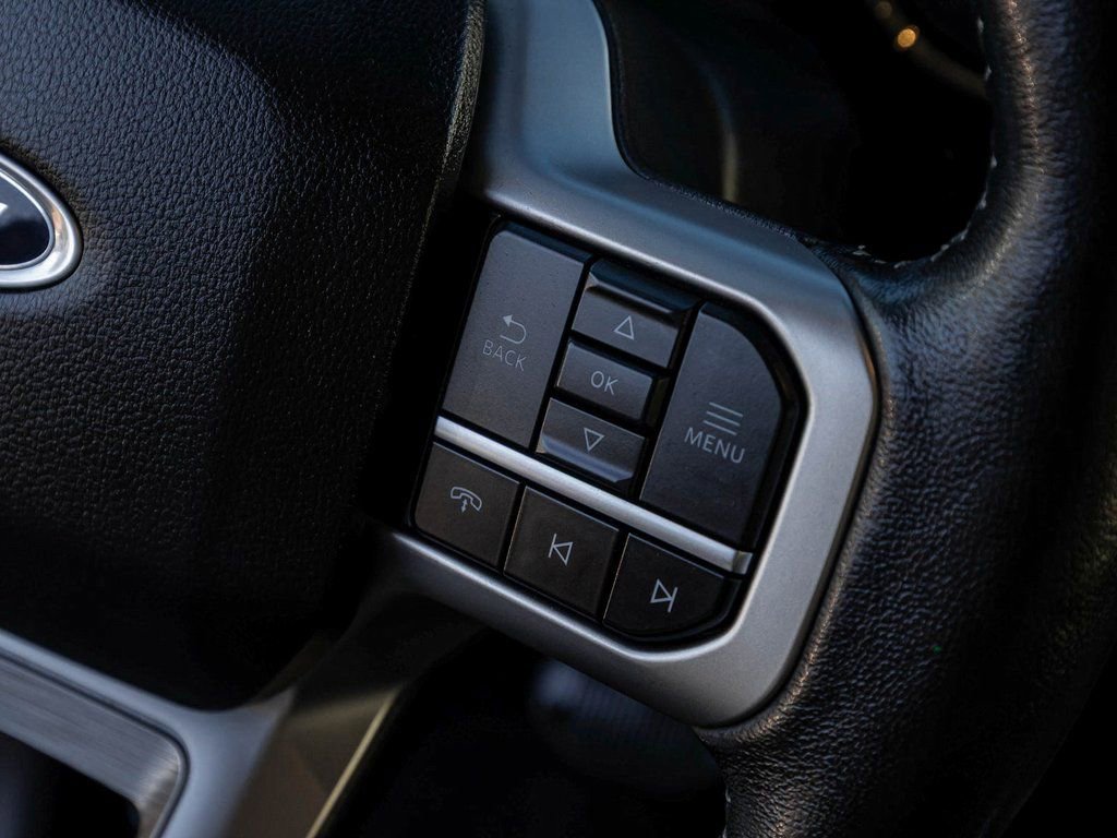 Used 2024 Ford Expedition XLT image 17
