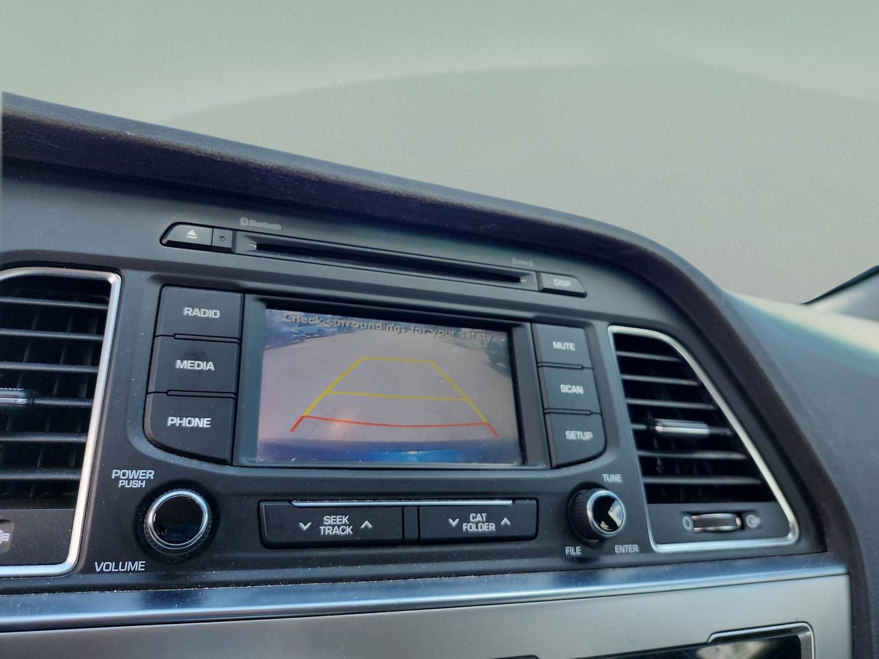 Used 2015 Hyundai Sonata SE w/ Option Group 09 image 21