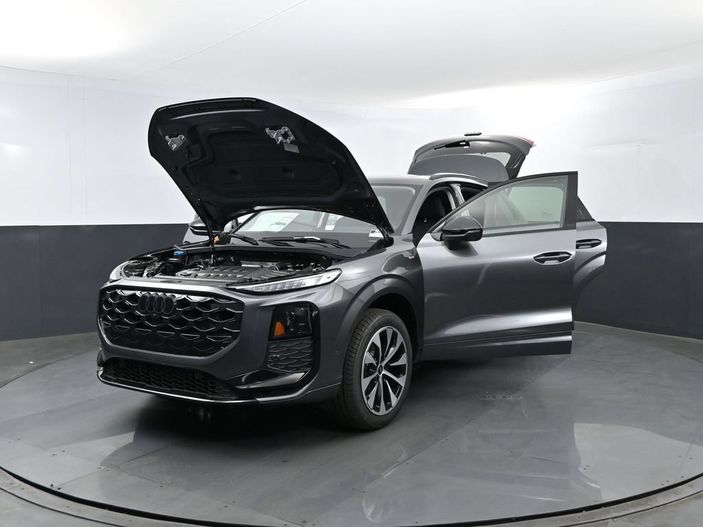 New 2026 Audi Q3 quattro 2.0T AWD/4WD image 28