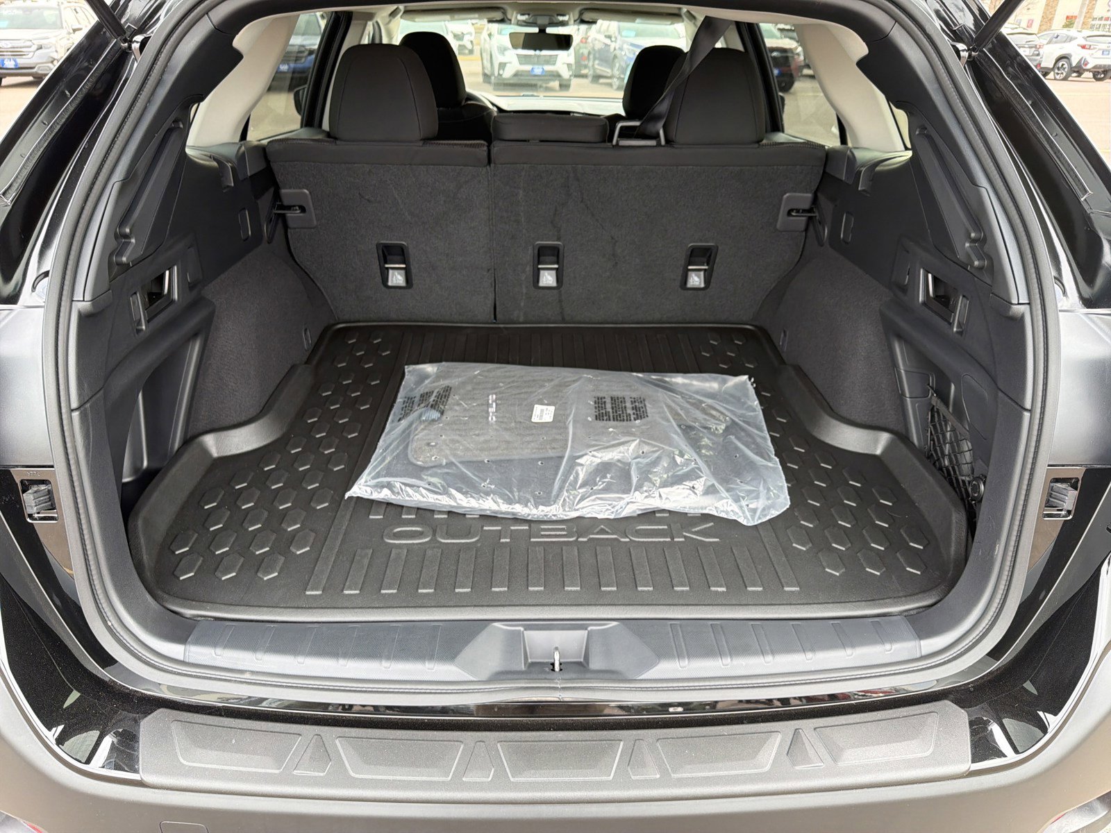 Certified 2025 Subaru Outback Premium w/ Popular Package #1A image 18