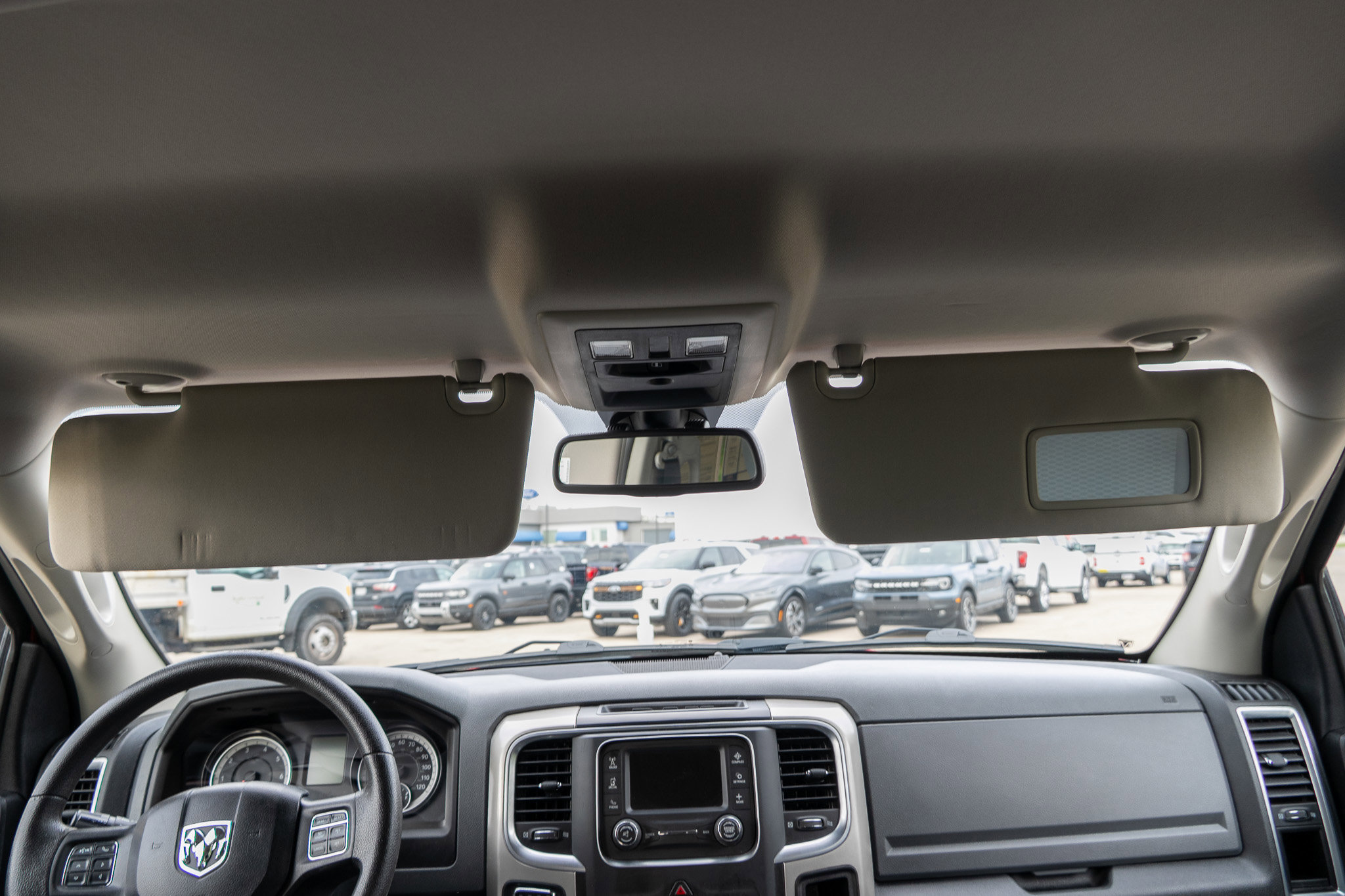 Used 2016 RAM 1500 Classic SLT image 44