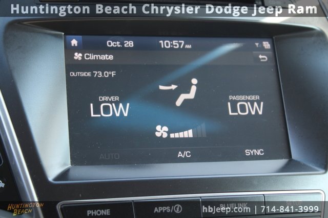 Used 2018 Hyundai Santa Fe SE image 23