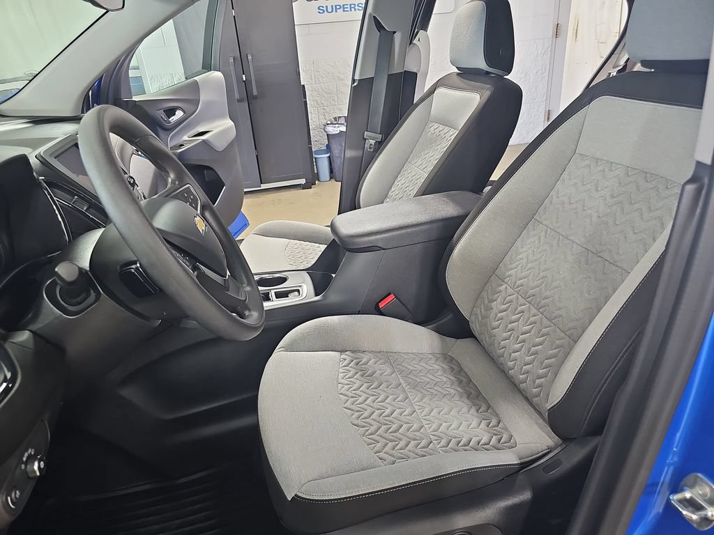 Certified 2024 Chevrolet Equinox LS w/ LS Convenience Package FWD image 18