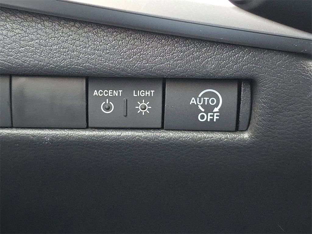 New 2026 Nissan Kicks SV w/ SV Premium Package FWD image 22