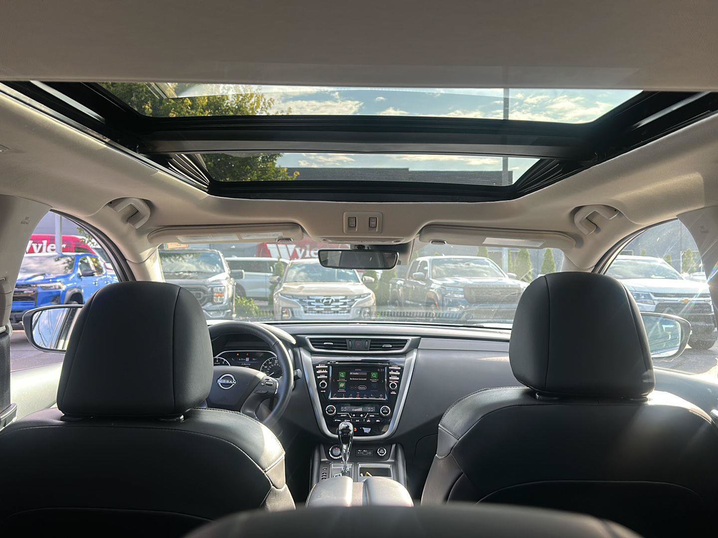 Used 2024 Nissan Murano SL AWD/4WD image 16