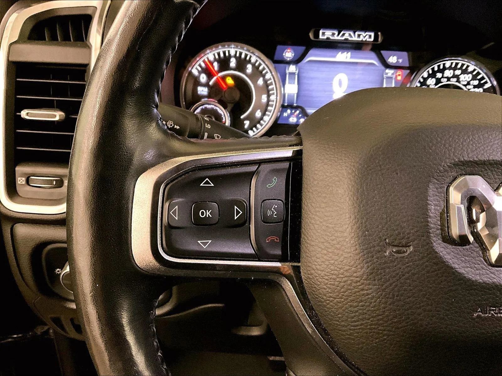 Used 2019 RAM 1500 Laramie image 17