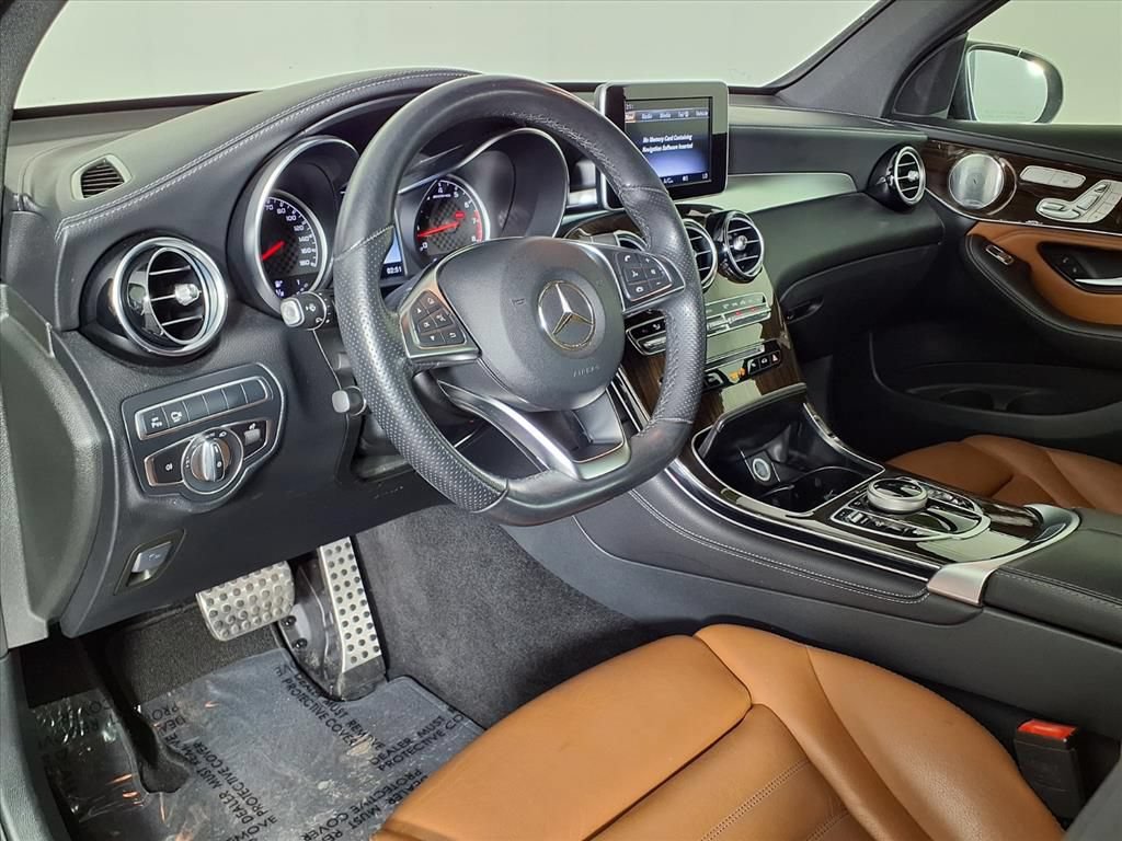 Used 2019 Mercedes-Benz GLC 43 AMG 4MATIC image 17