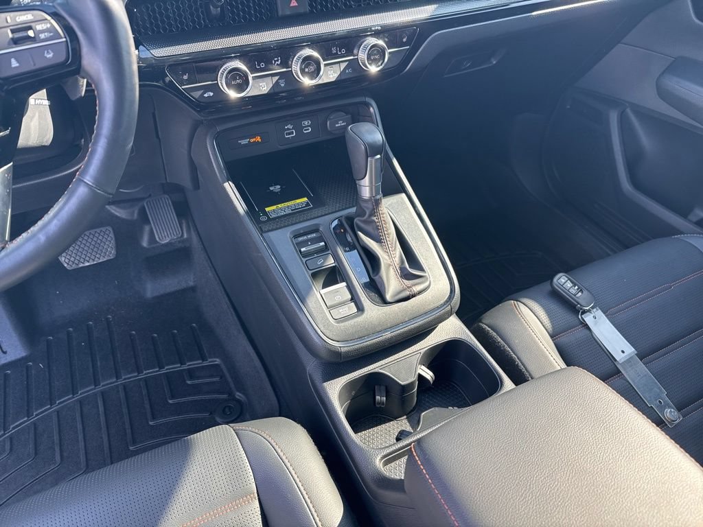 Used 2025 Honda CR-V Sport Touring image 25