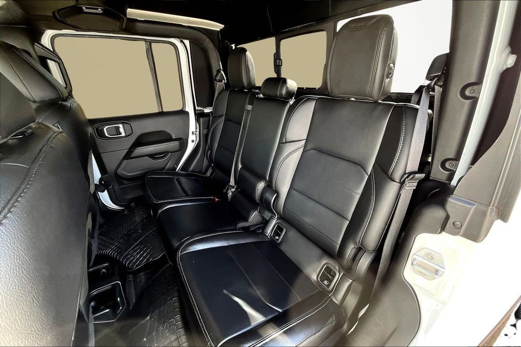 Used 2021 Jeep Gladiator Overland w/ Popular Equipment Package image 28