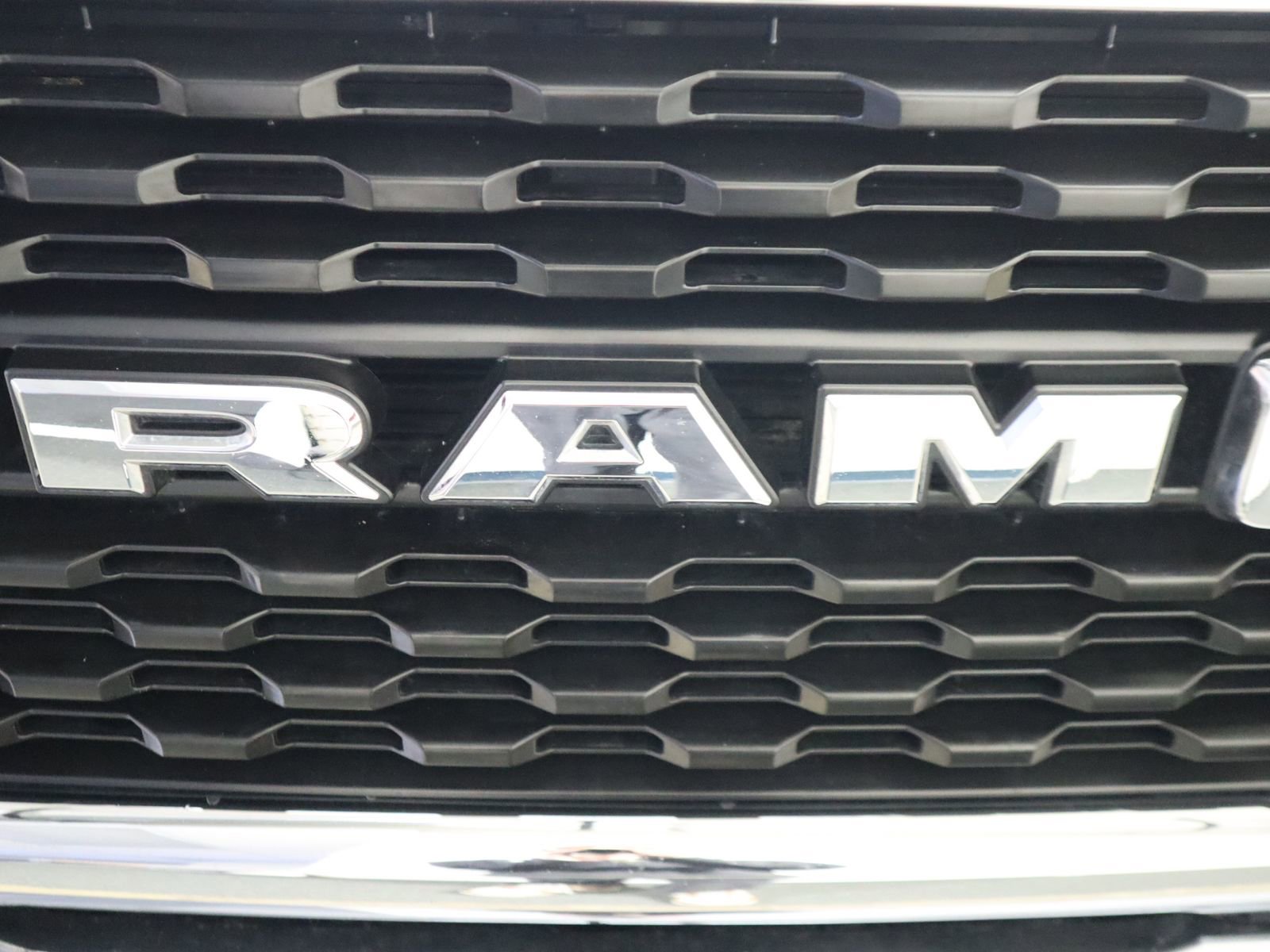 Used 2024 RAM 2500 Big Horn image 18