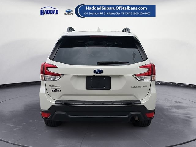 Used 2023 Subaru Forester Premium AWD/4WD image 4