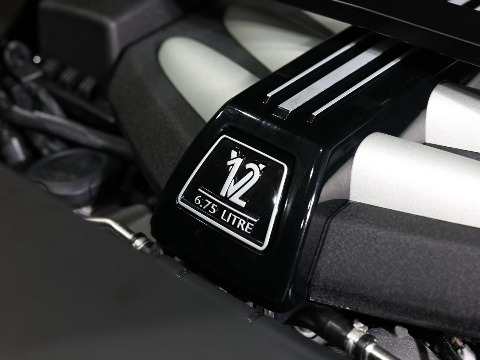 Used 2020 Rolls-Royce Cullinan AWD/4WD image 29