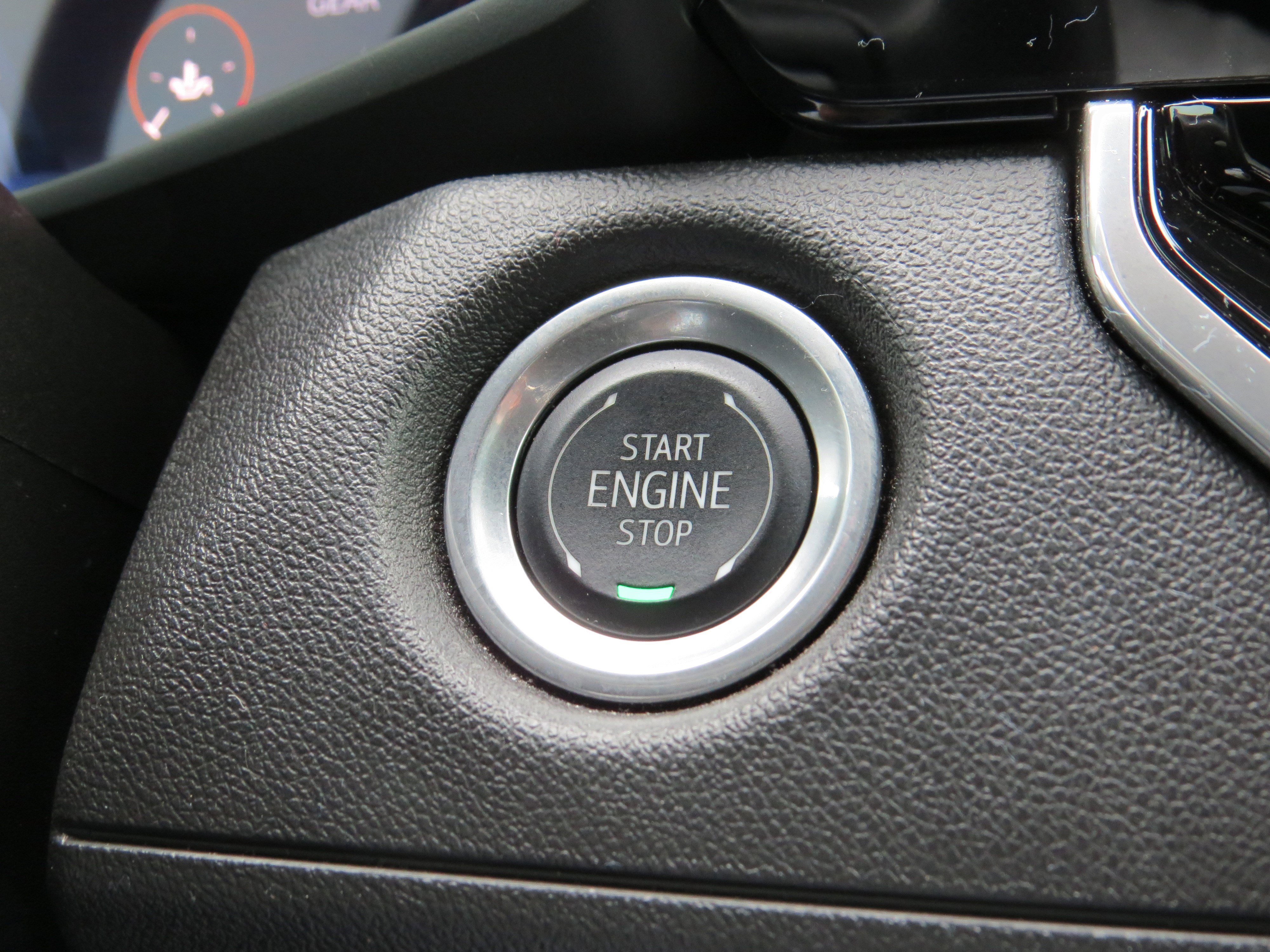 Certified 2024 Chevrolet Colorado Trail Boss w/ Technology Package image 26