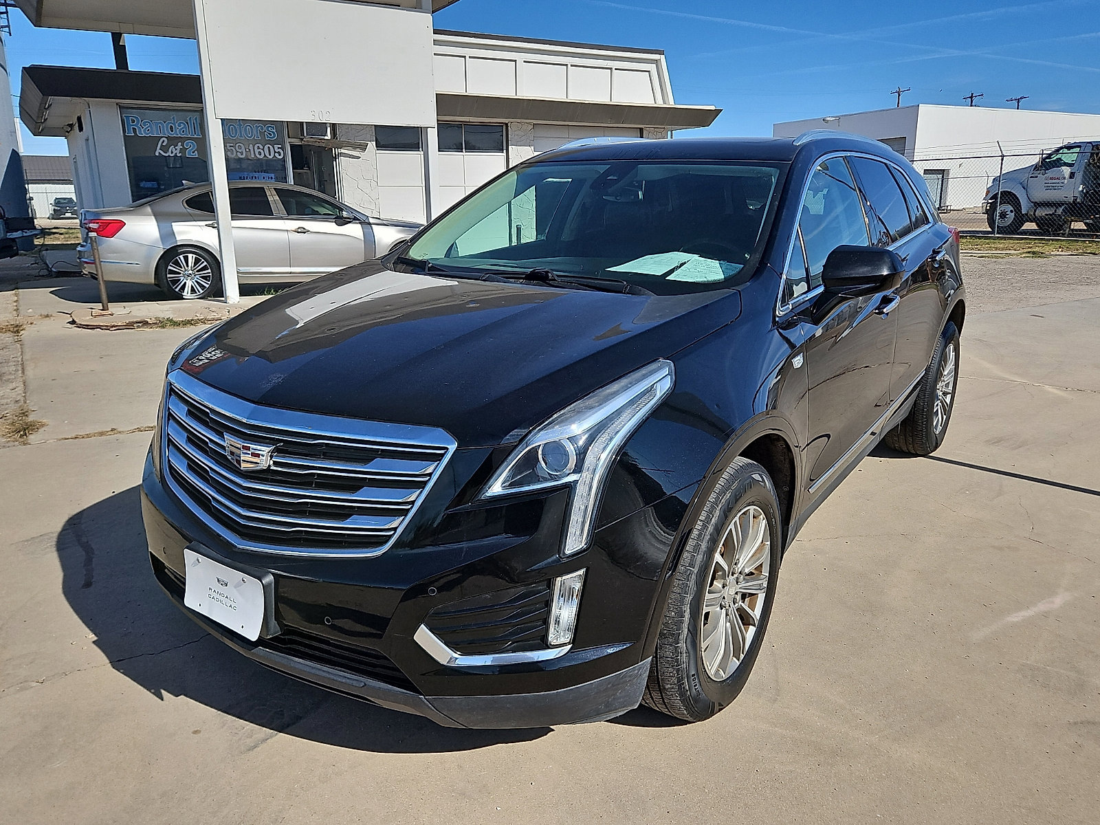 Used 2017 Cadillac XT5 Luxury w/ Driver Awareness Package