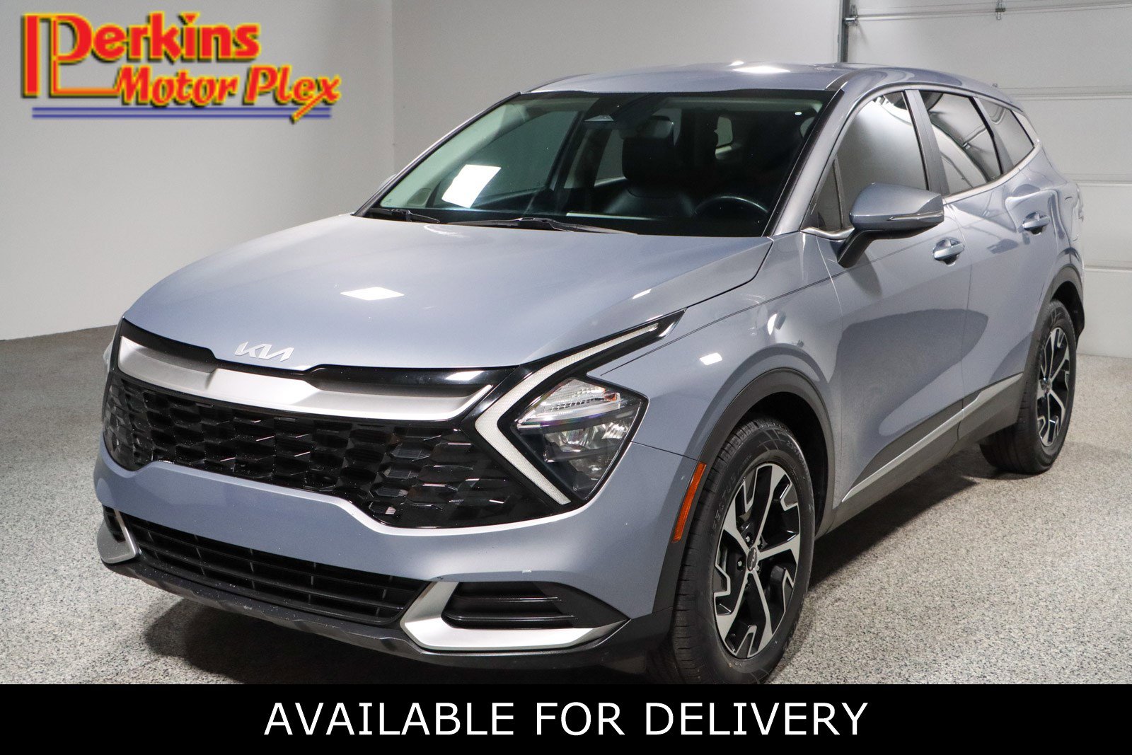 Used 2023 Kia Sportage EX FWD image 1