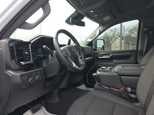 Used 2024 Chevrolet Silverado 2500 LT w/ Z71 Sport Edition image 3
