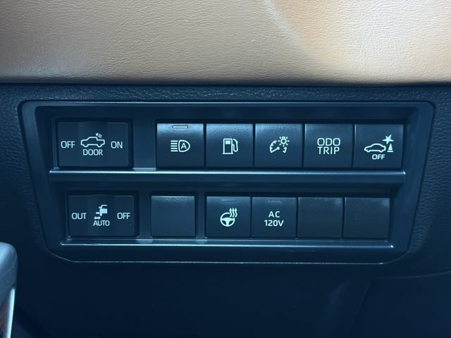 Used 2025 Toyota Tundra 1794 Edition AWD/4WD image 22