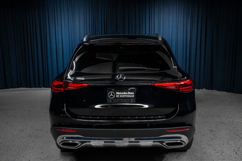 Certified 2026 Mercedes-Benz GLC 300 image 5