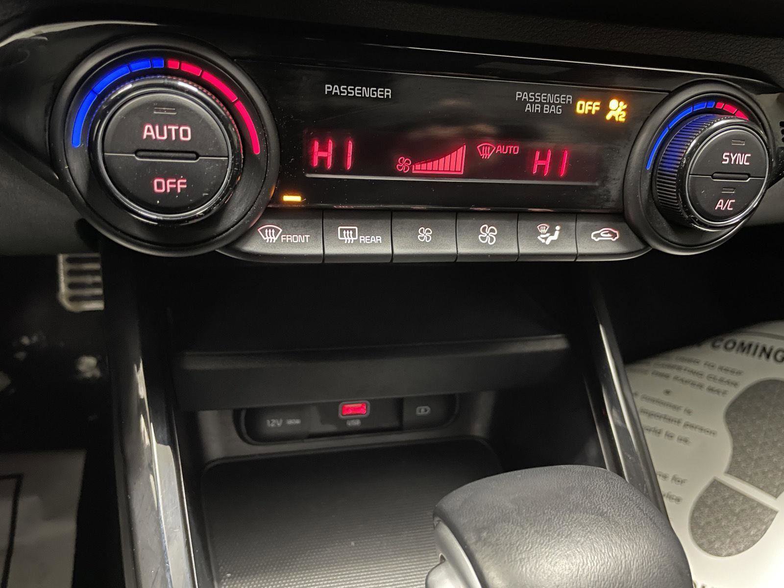 Used 2023 Kia Forte GT-Line image 27