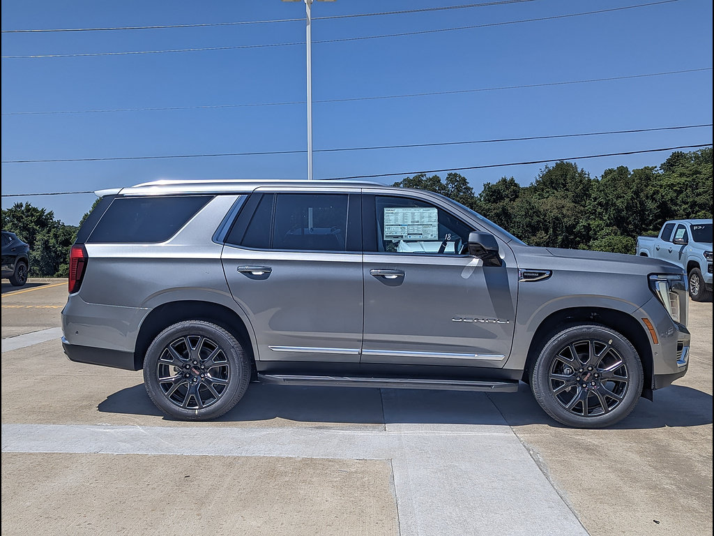 New 2026 GMC Yukon Denali w/ Advanced Technology Package AWD/4WD image 6