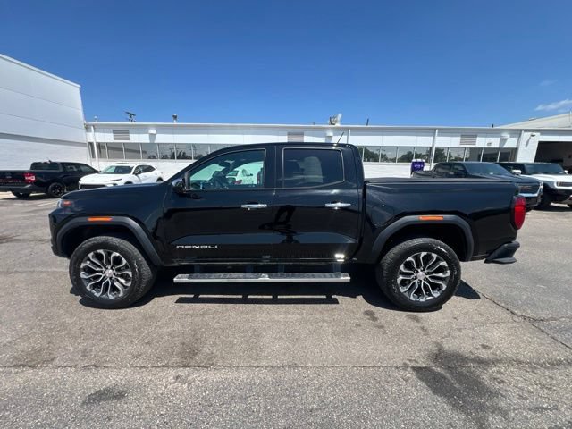 Used 2023 GMC Canyon Denali AWD/4WD image 9