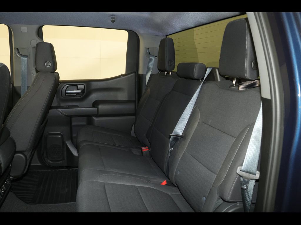 Used 2021 Chevrolet Silverado 1500 LT AWD/4WD image 29