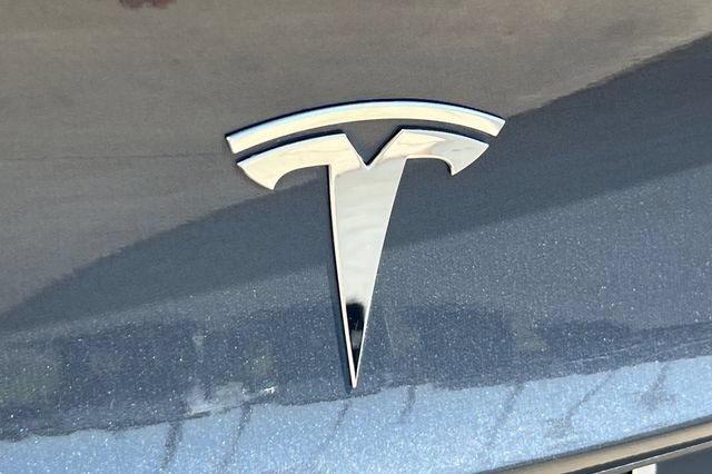 Used 2023 Tesla Model 3 Standard Range RWD image 35