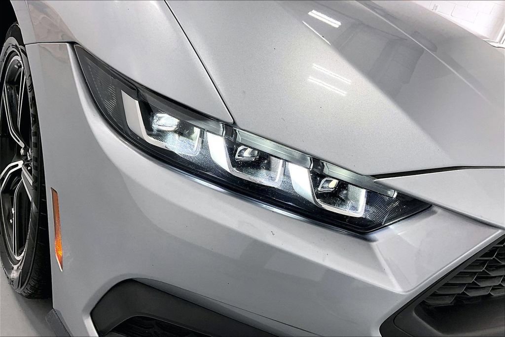 Used 2024 Ford Mustang Premium image 36