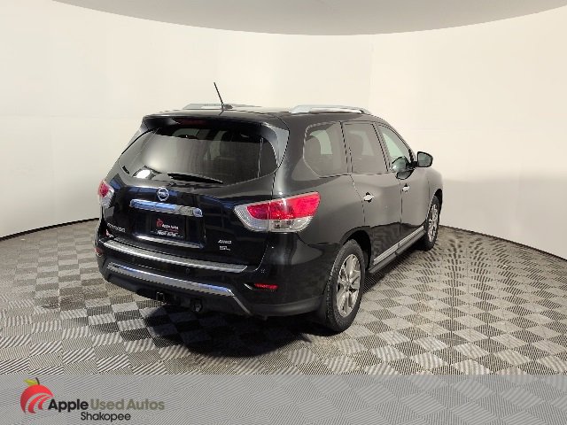 Used 2016 Nissan Pathfinder SL w/ SL Premium Package image 5