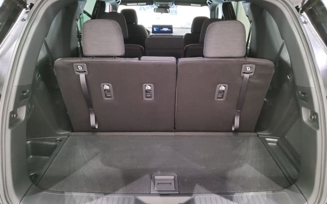 Used 2026 Honda Pilot Sport image 14