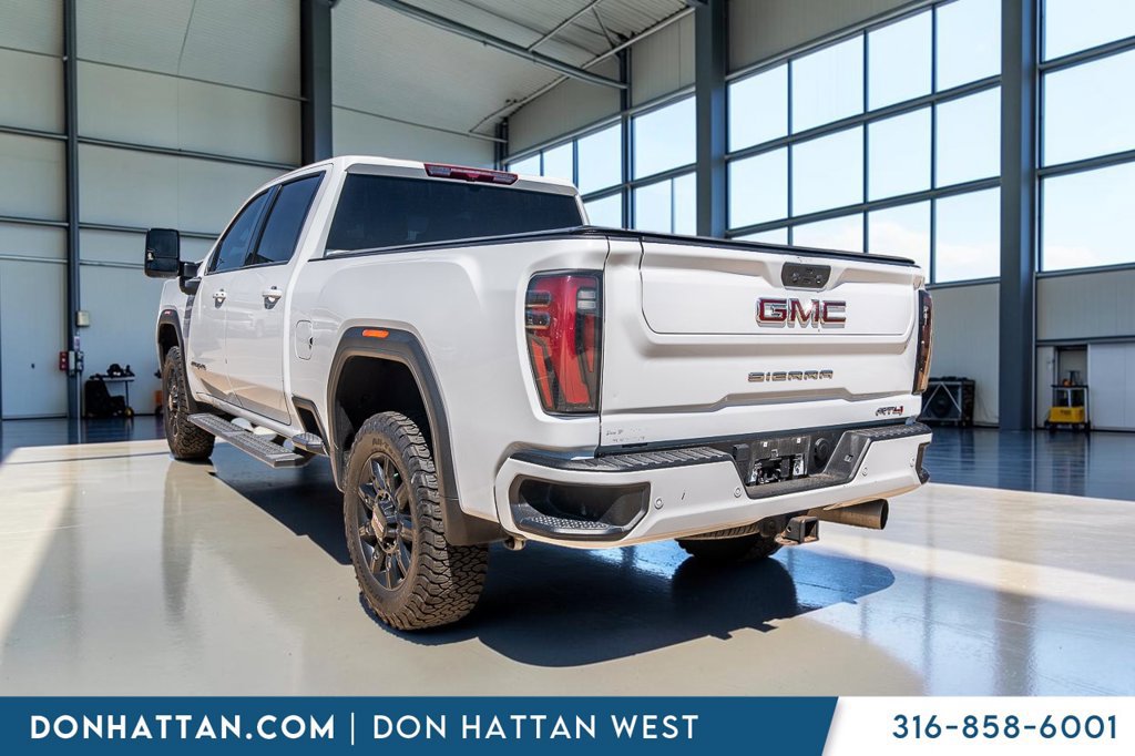 Used 2024 GMC Sierra 2500 AT4 AWD/4WD image 25
