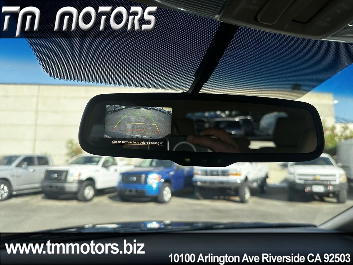 Used 2013 Subaru Tribeca Limited w/ PWR Moonroof Pkg image 9
