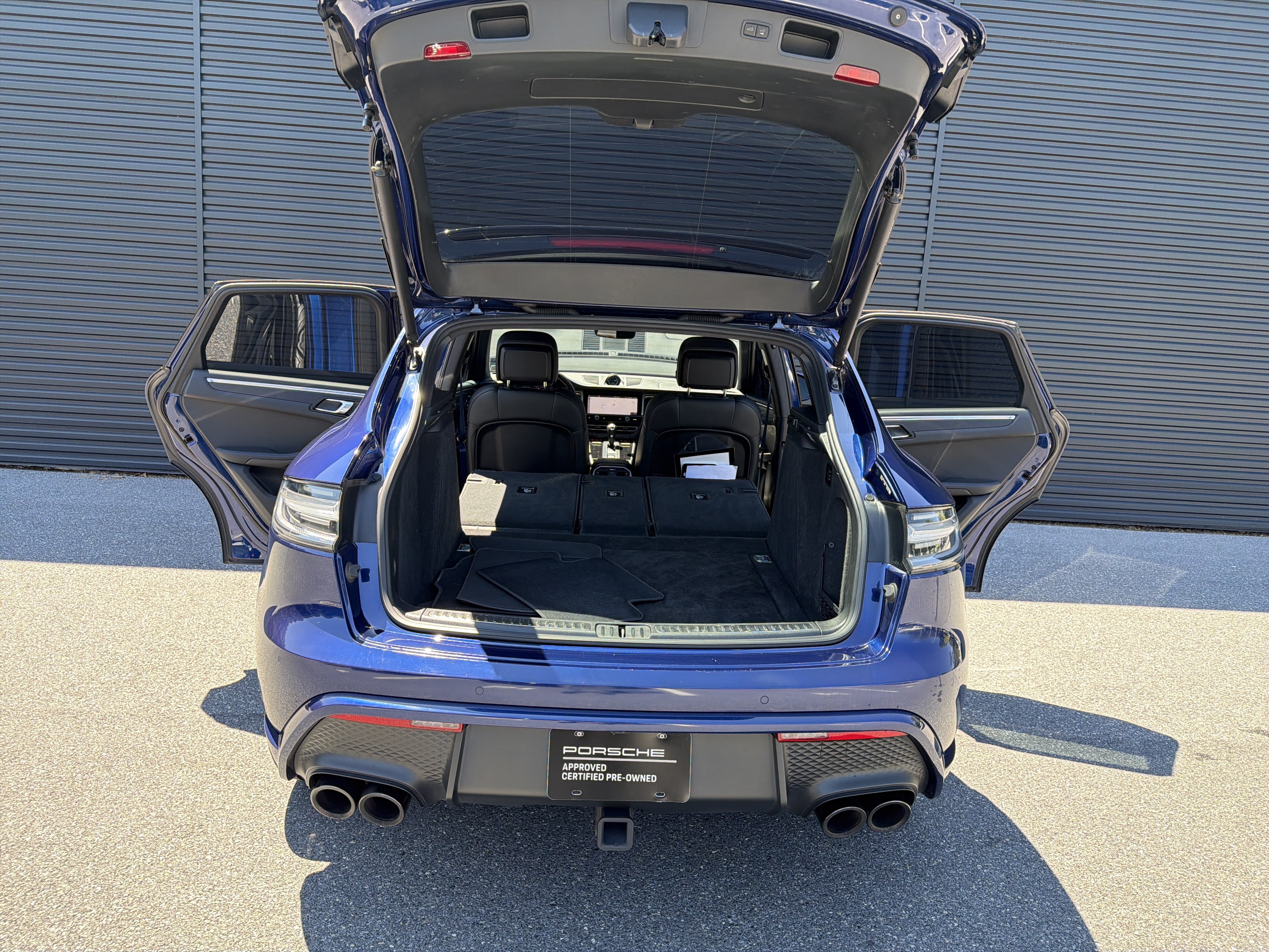 Certified 2023 Porsche Macan GTS AWD/4WD image 27