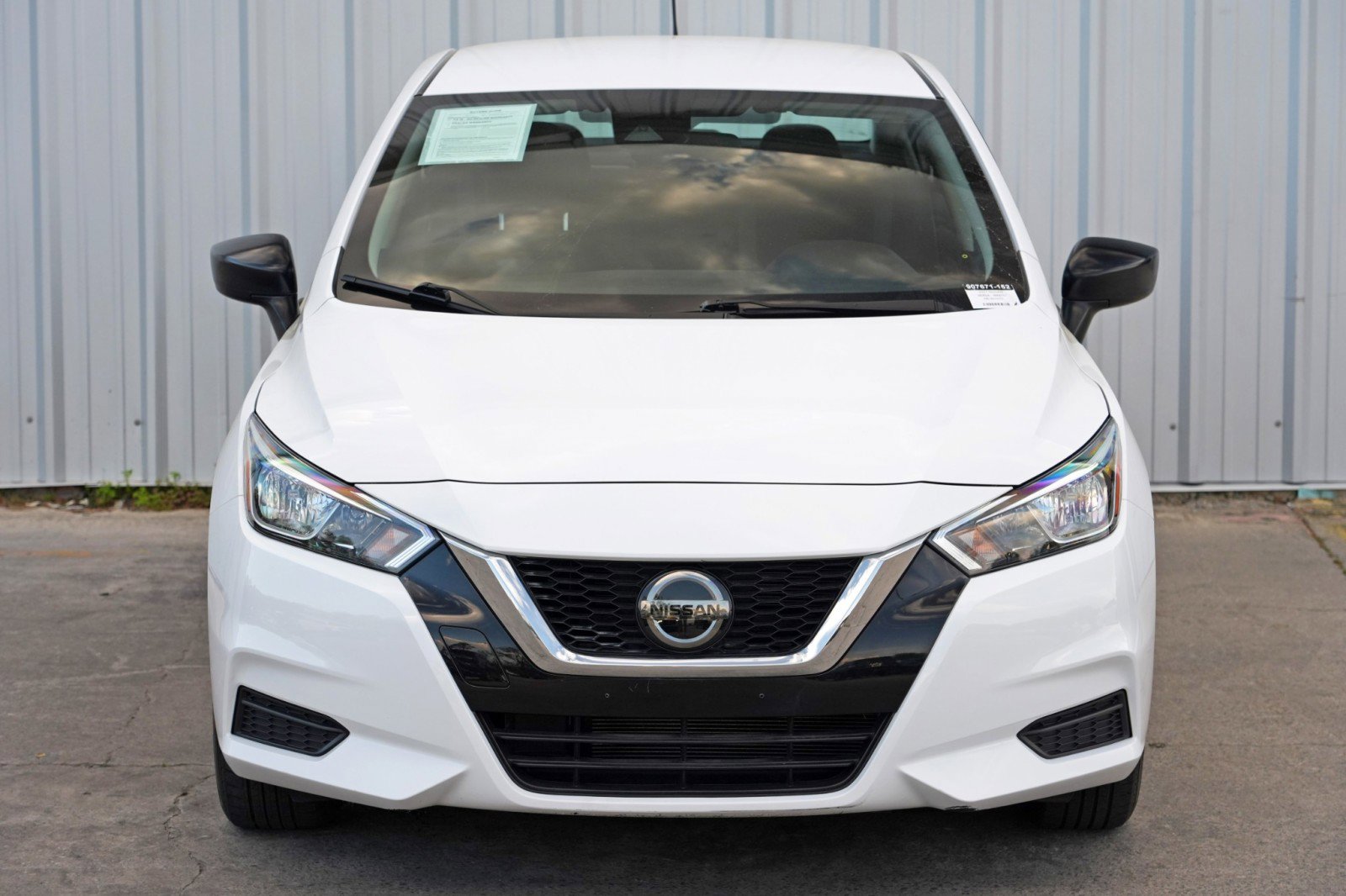 Used 2021 Nissan Versa S image 39