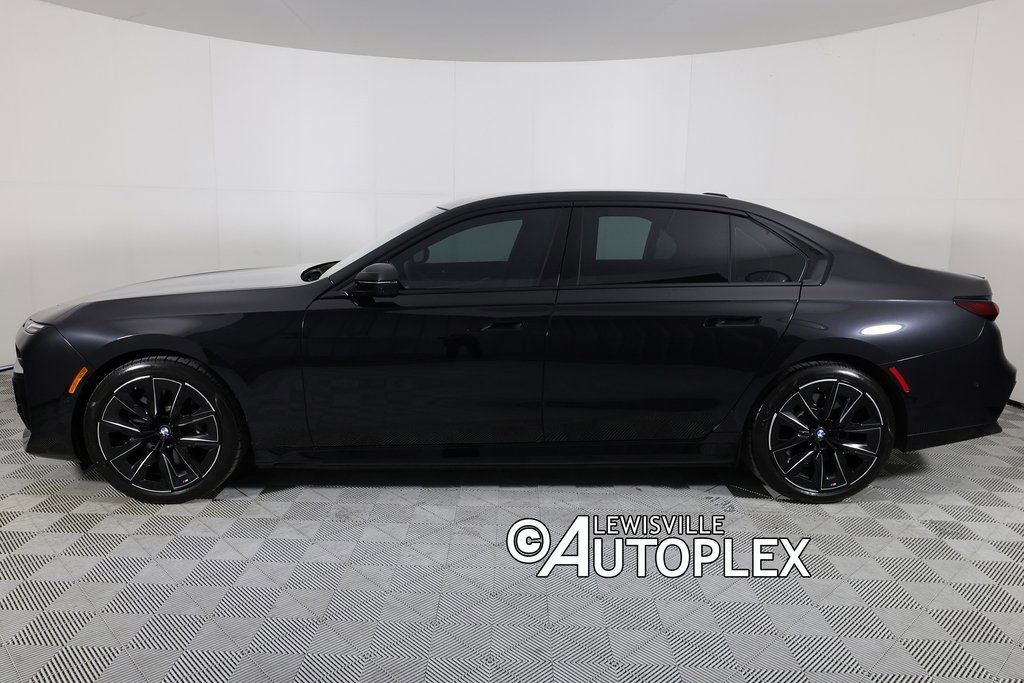 Used 2023 BMW i7 xDrive60 image 8
