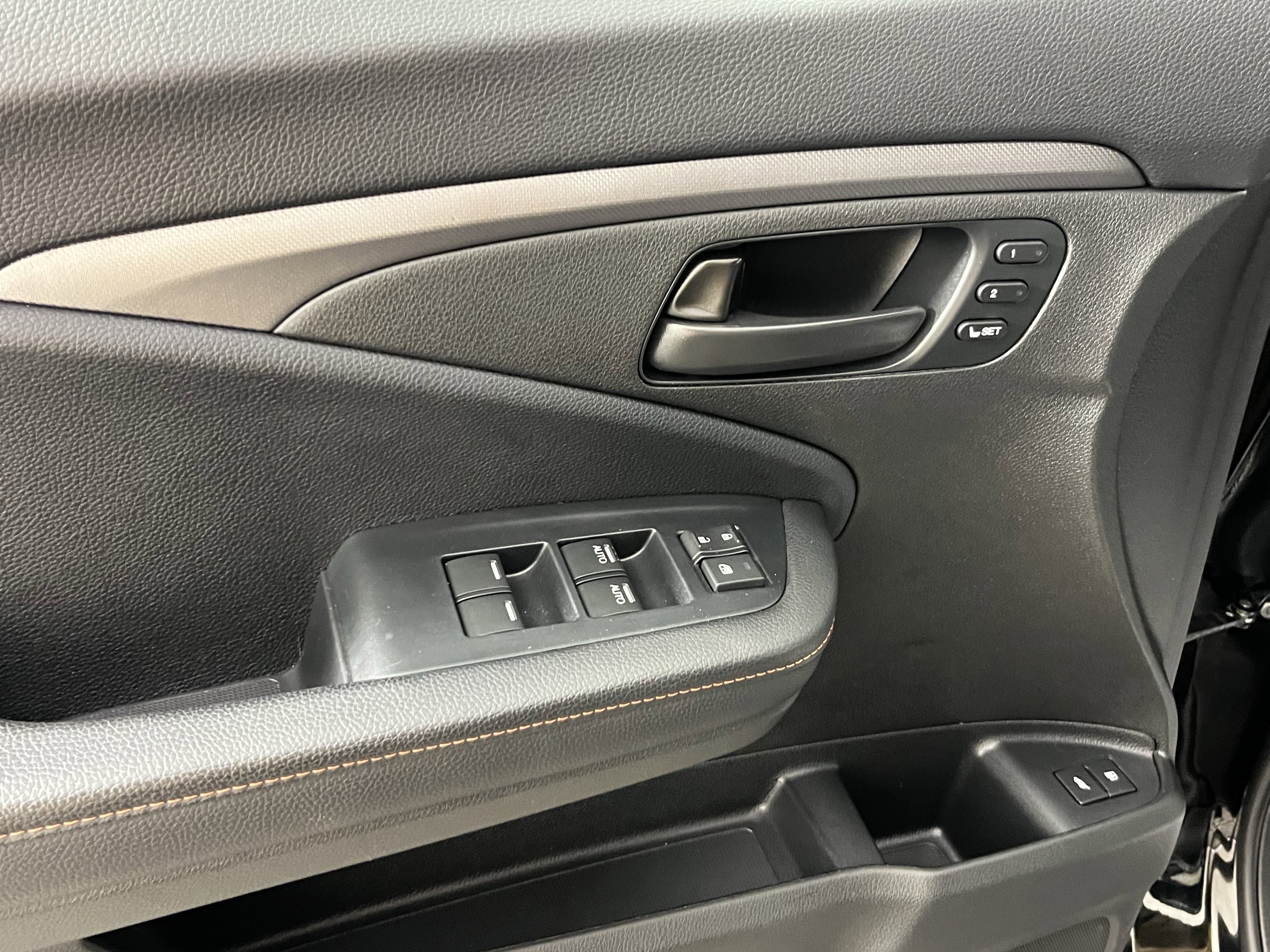 Used 2022 Honda Passport TrailSport image 16