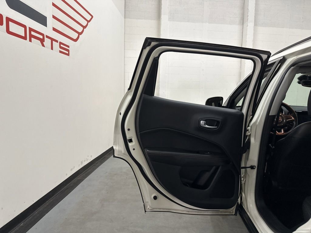 Used 2018 Jeep Compass Limited w/ Navigation Group AWD/4WD image 50