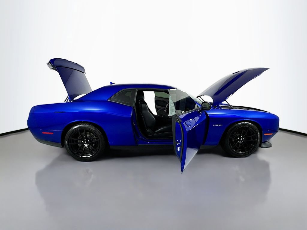Used 2022 Dodge Challenger R/T w/ Plus Package RWD image 27