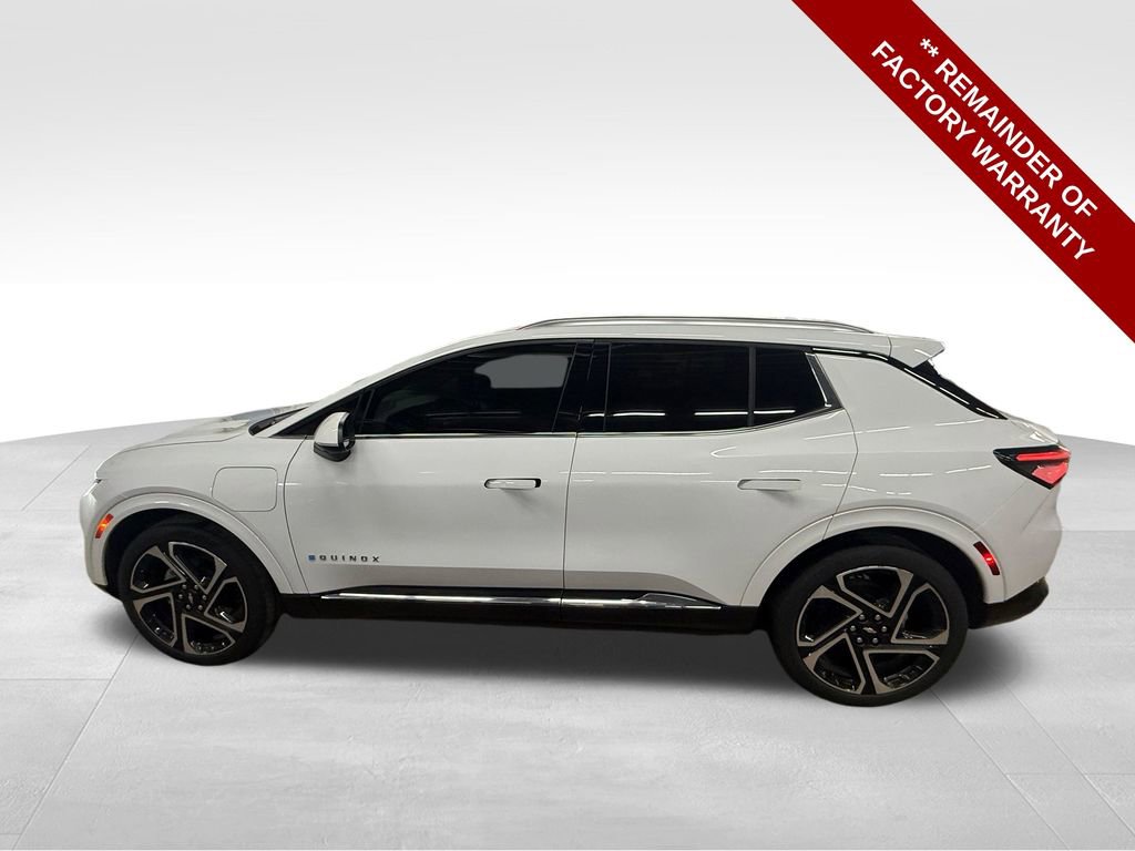 Used 2024 Chevrolet Equinox EV LT image 2