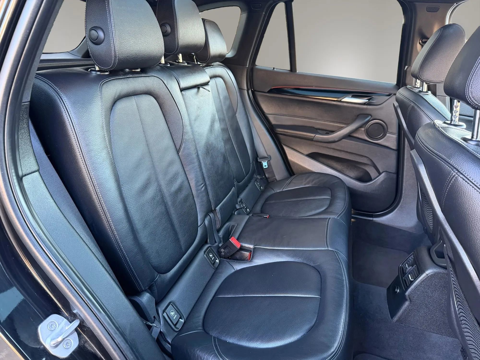 Used 2018 BMW X1 xDrive28i image 38