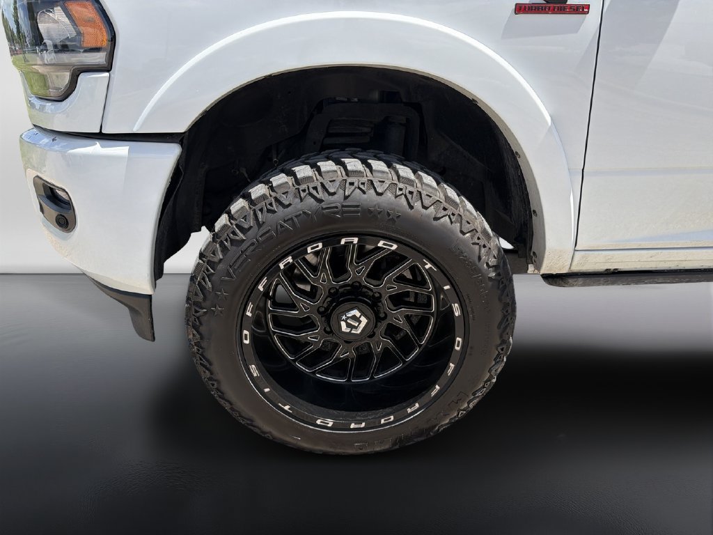 Used 2022 RAM 2500 Limited w/ Night Edition AWD/4WD image 9