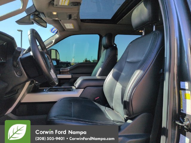 Used 2019 Ford F250 Lariat w/ Lariat Ultimate Package AWD/4WD image 23