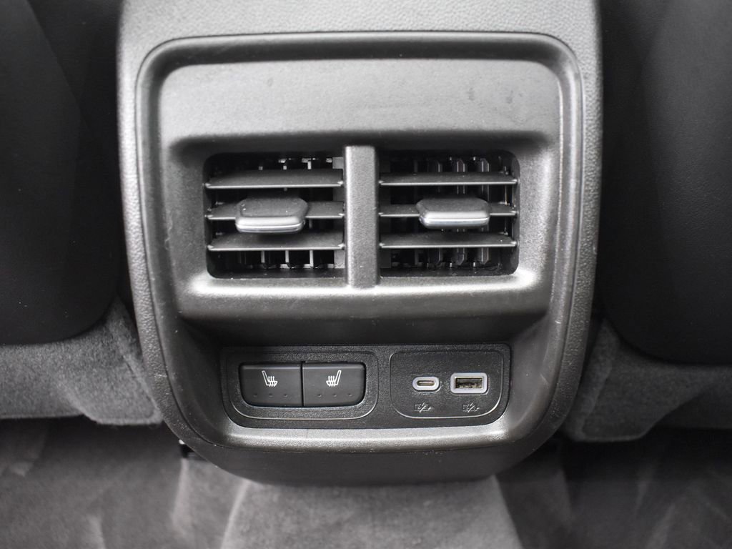 Used 2023 Cadillac XT4 Sport image 29