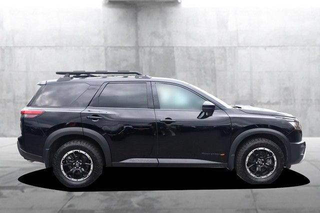 Certified 2025 Nissan Pathfinder Rock Creek AWD/4WD image 5