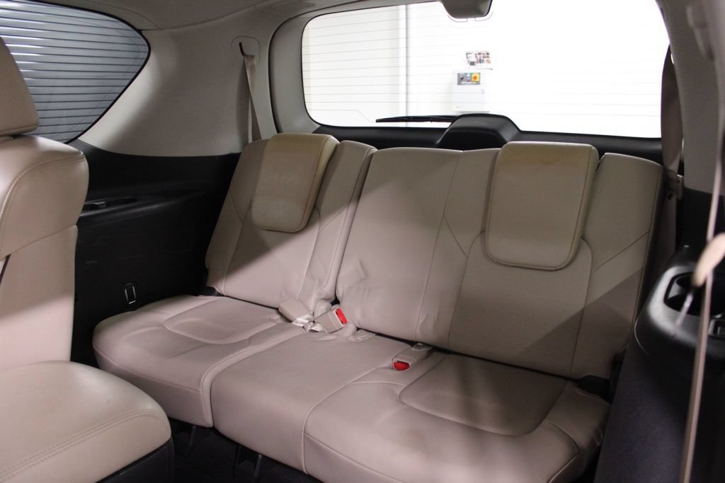 Used 2020 Nissan Armada Platinum w/ Captain's Chairs Package AWD/4WD image 45