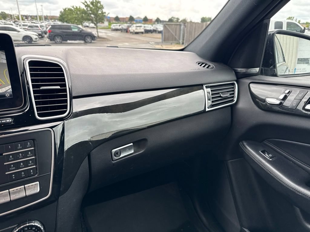 Used 2018 Mercedes-Benz GLE 350 4MATIC image 24