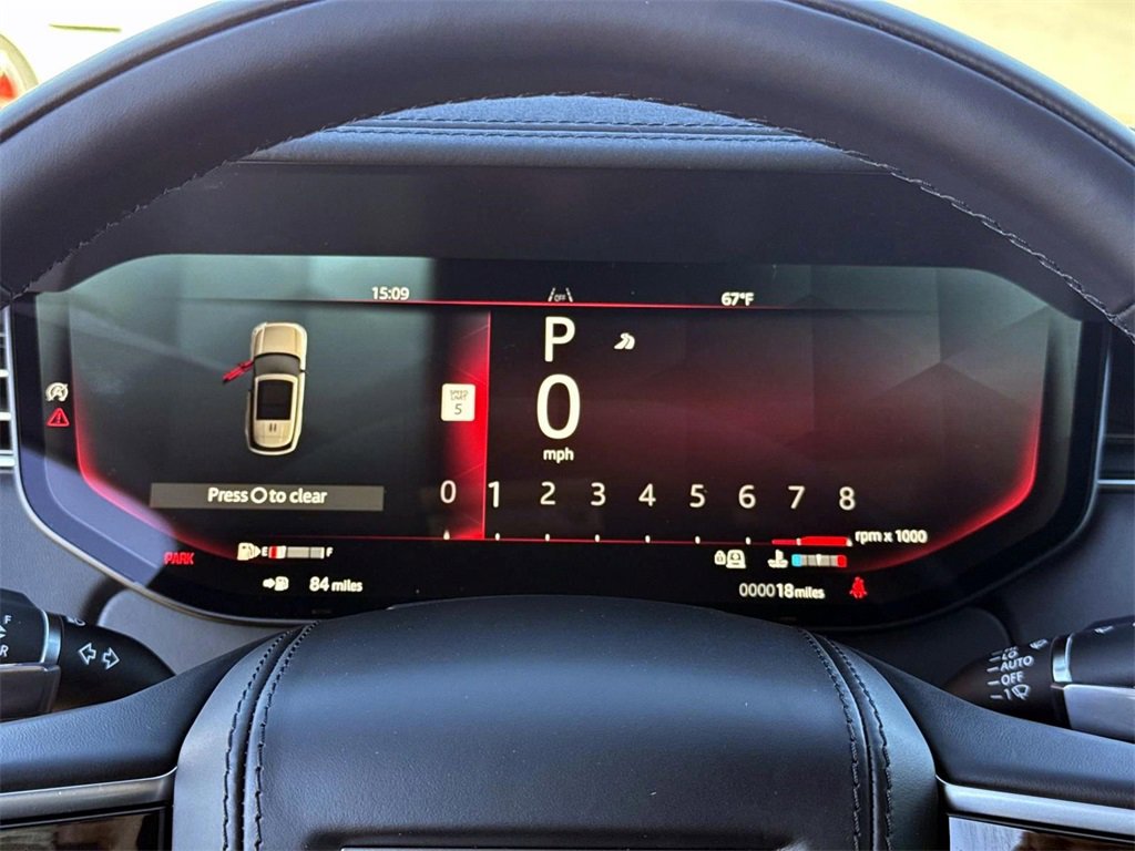 New 2026 Land Rover Range Rover SE image 25