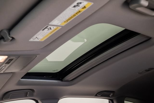 Used 2022 Honda CR-V EX-L image 9